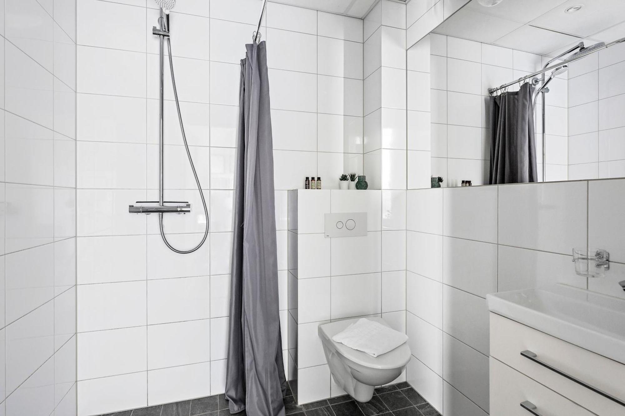 Forenom Aparthotel Stockholm Bromma Oda fotoğraf
